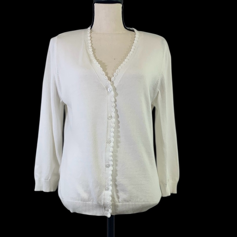 Personal Identity White Button-Down Cardigan – Size XL